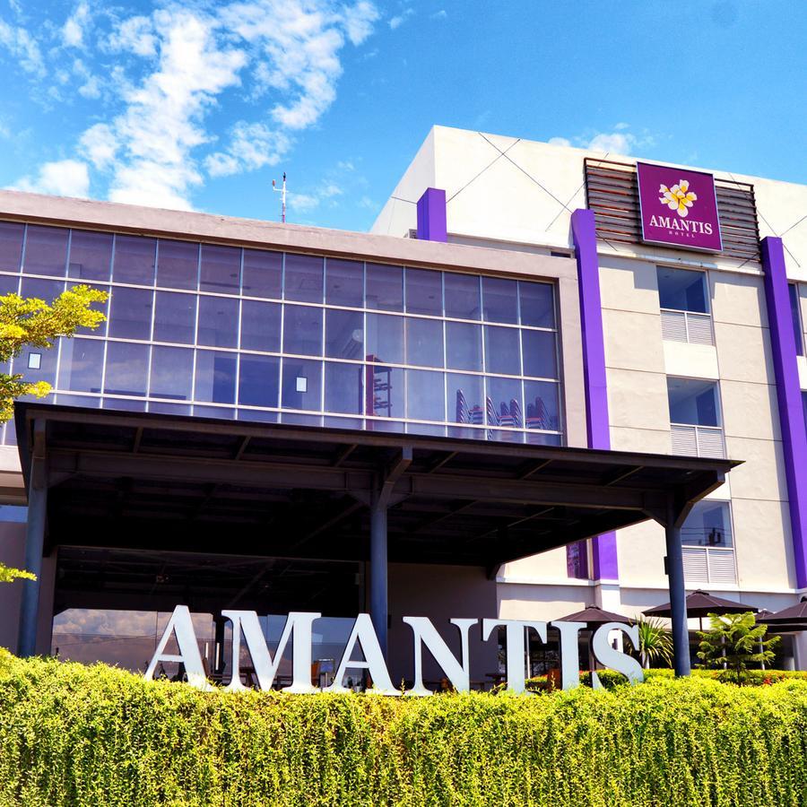 Amantis Hotel Demak Exterior photo